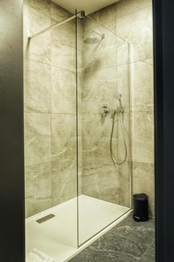 Apartamenty Centrum Park Twardowskiego 4 Zielona Góra Buitenkant foto