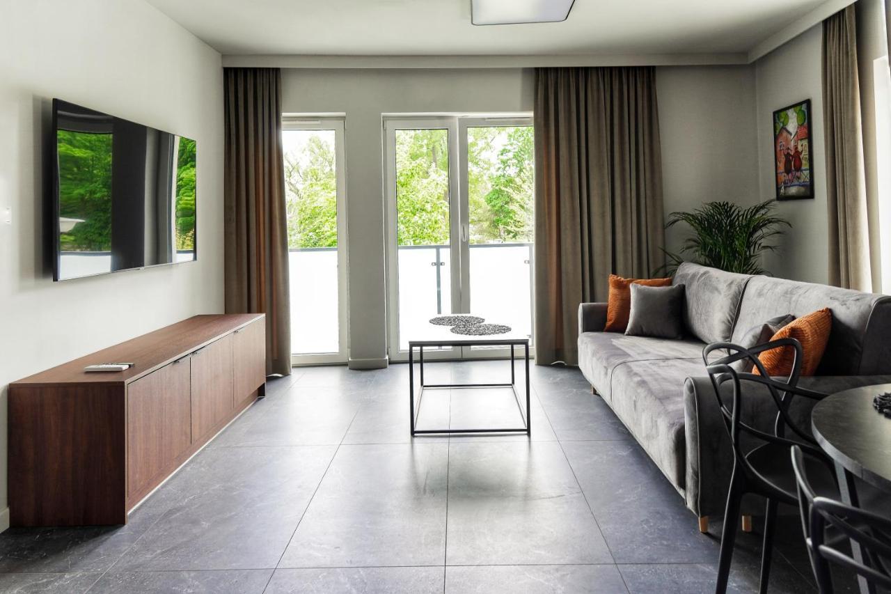 Apartamenty Centrum Park Twardowskiego 4 Zielona Góra Buitenkant foto