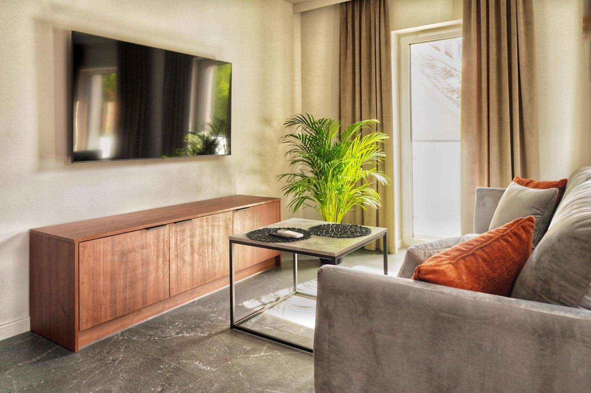 Apartamenty Centrum Park Twardowskiego 4 Zielona Góra Buitenkant foto