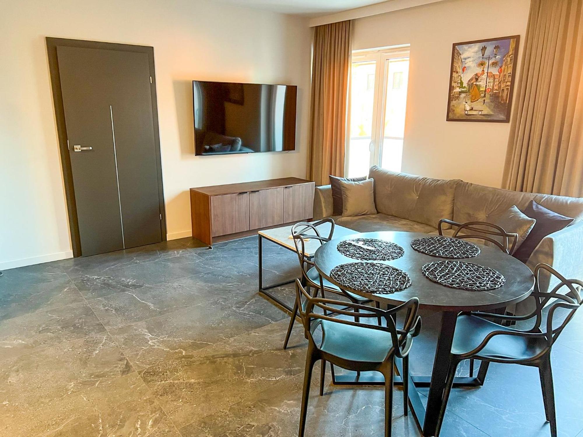 Apartamenty Centrum Park Twardowskiego 4 Zielona Góra Buitenkant foto