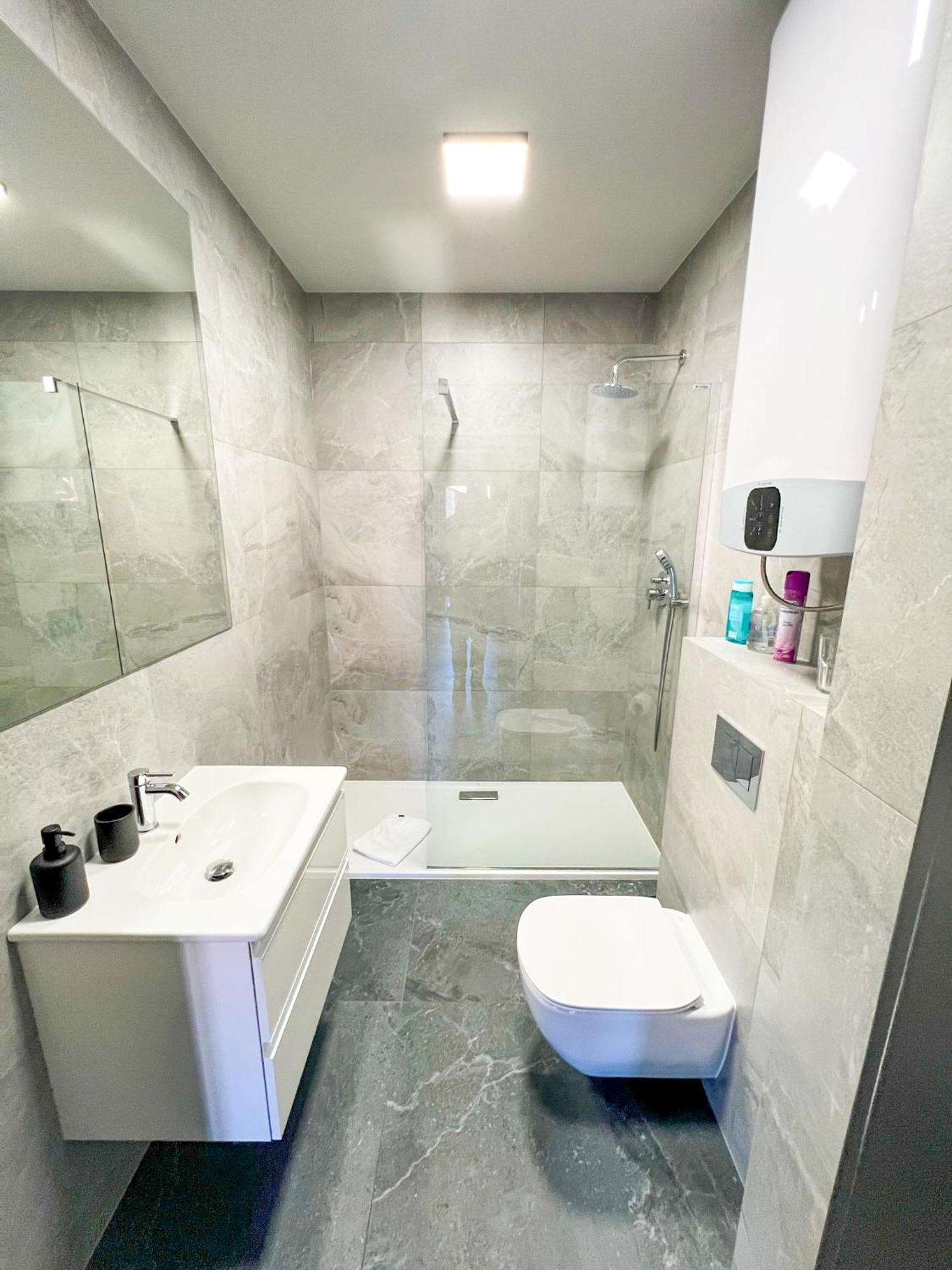 Apartamenty Centrum Park Twardowskiego 4 Zielona Góra Buitenkant foto